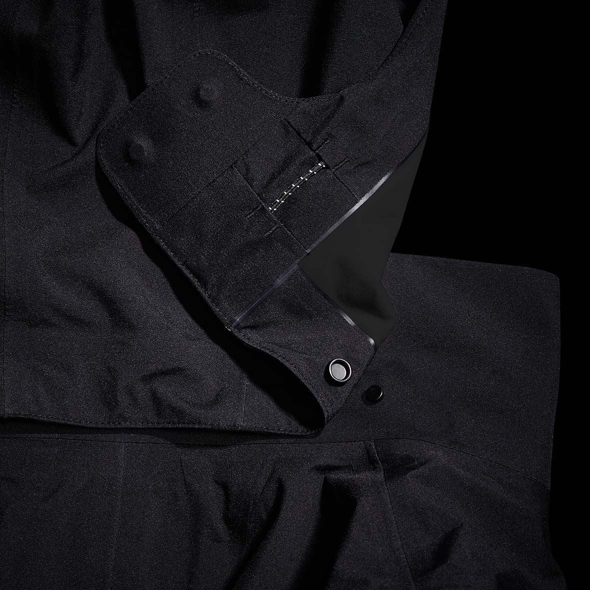 W Nova Coat Black