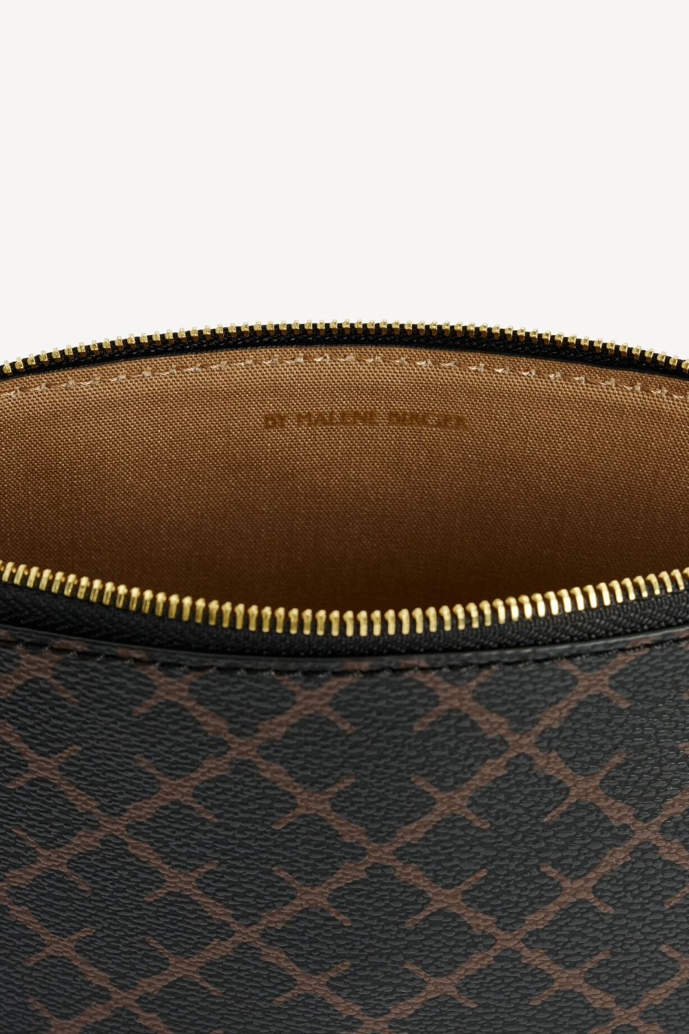 Bae Small Cosmetics Case Dark Chocolate