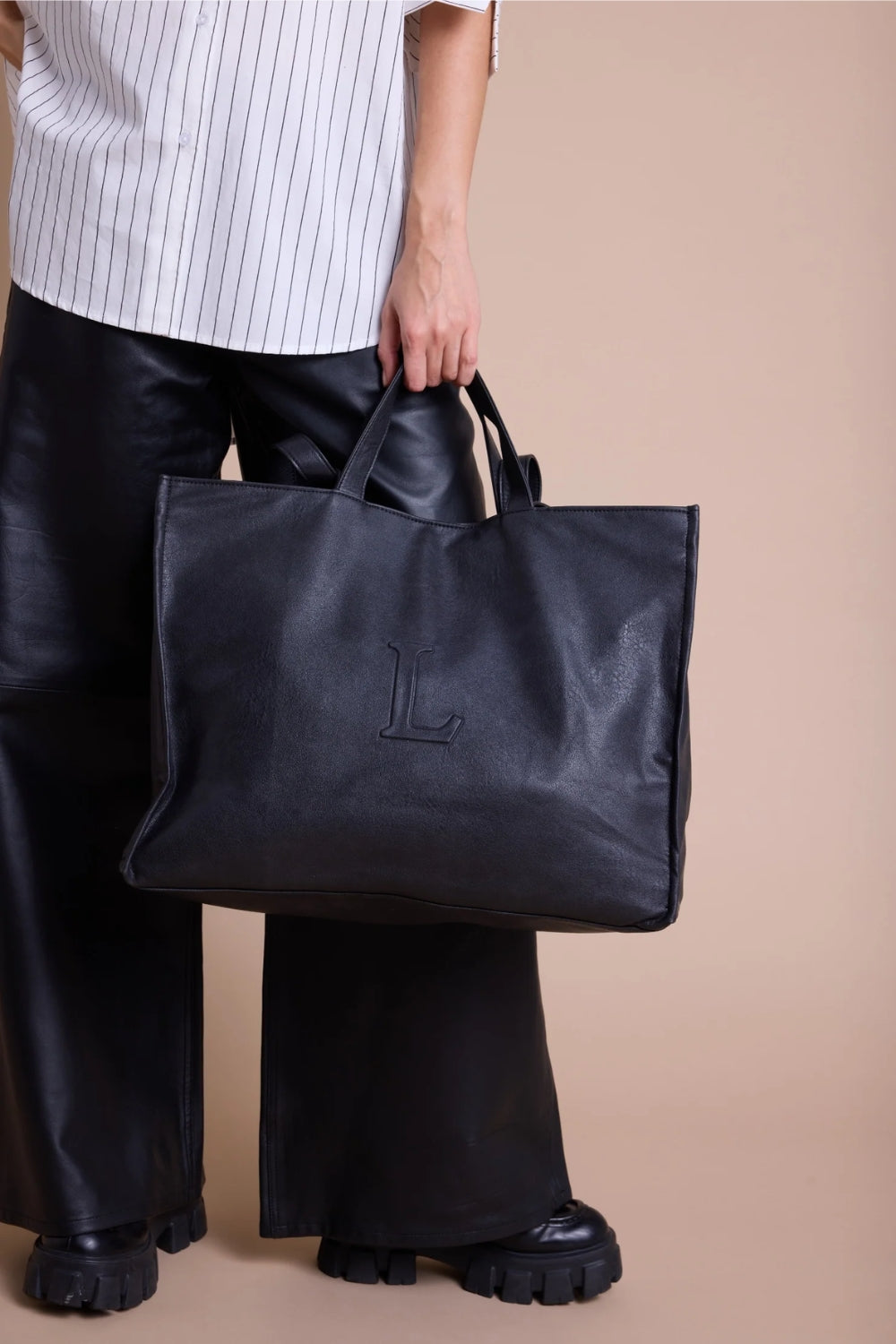 Carry Me Veske Black