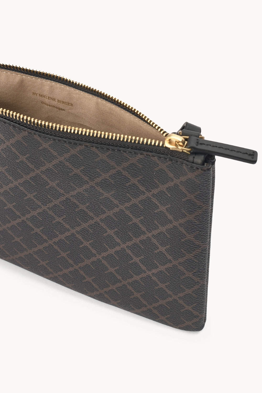 Ivy Clutch Dark Chocolate