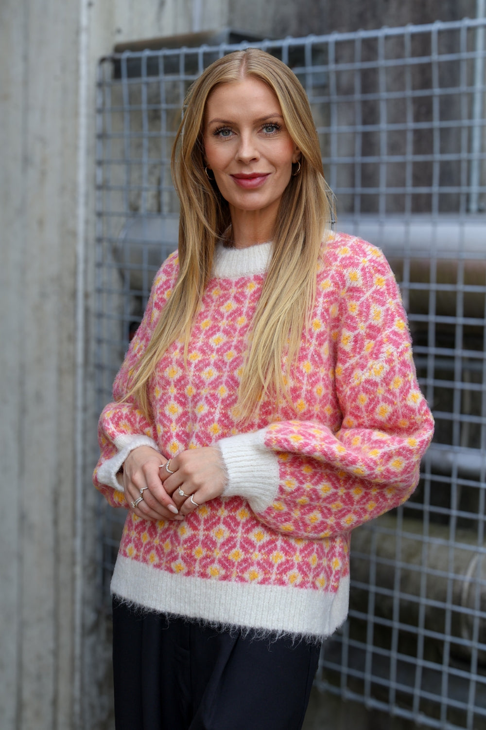 Stavanger Knit Pullover Off-White/Pink