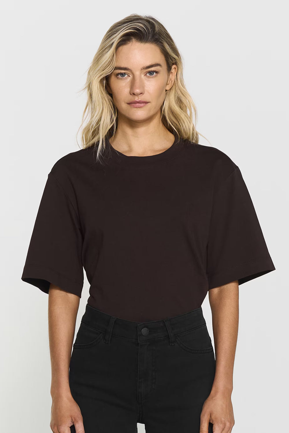 Chelsey Tee Mocha Brown