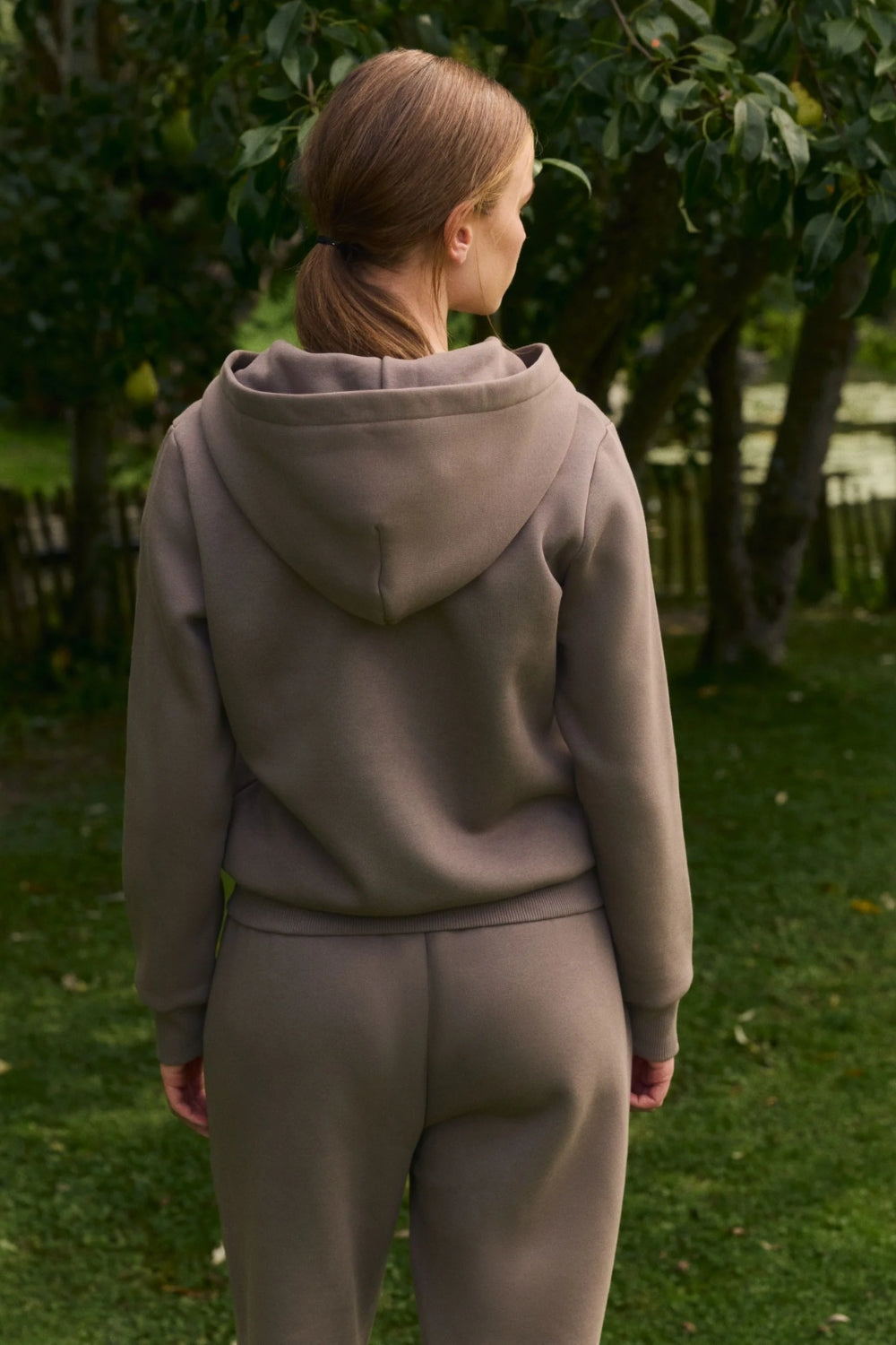 W. All-Star Zip Hoodie Walnut