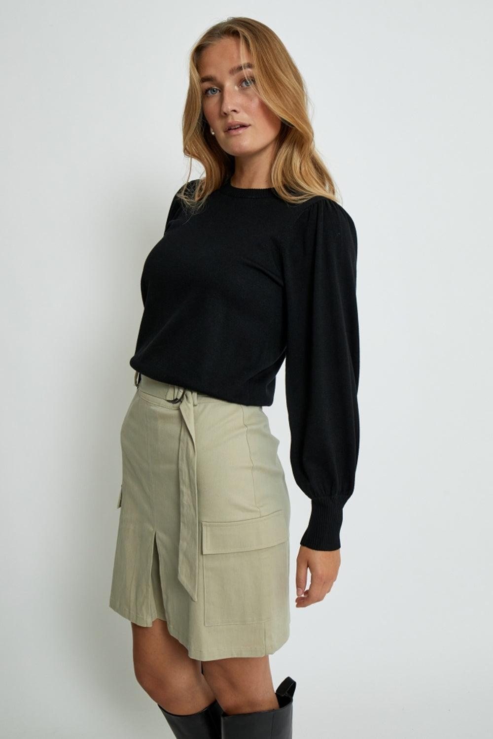 MSLiva Long Sleeve Pullover Black