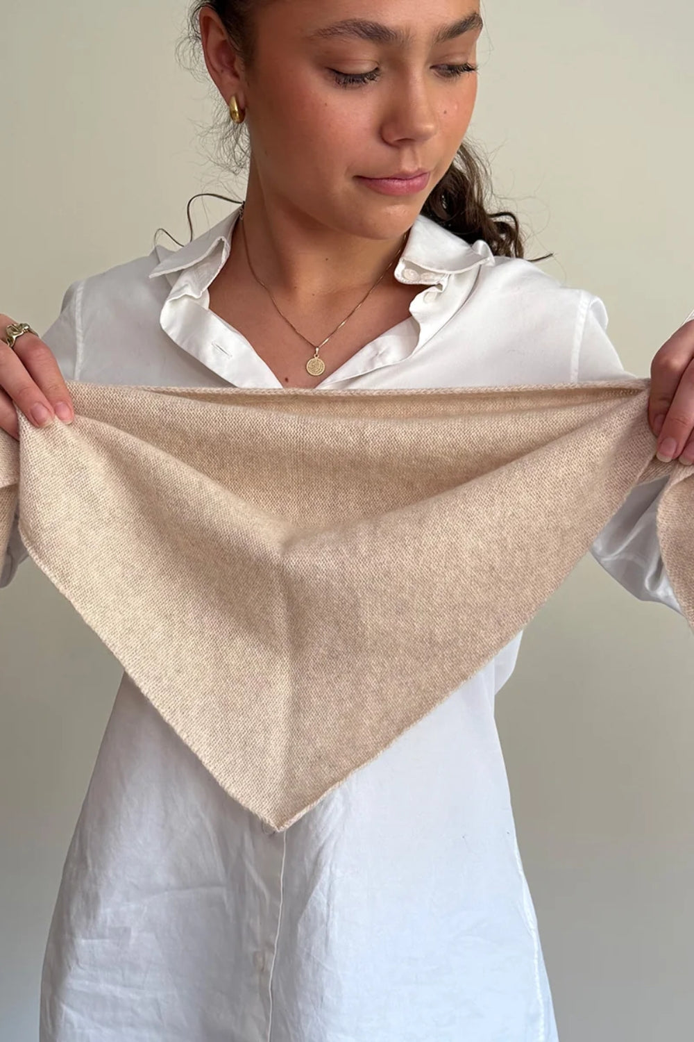 Trekantskjerf Beige