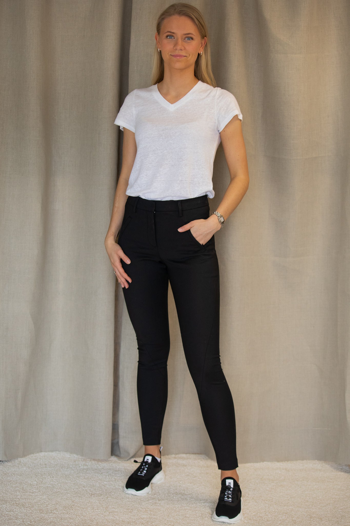 AngelieFV 238 Black Jeggin