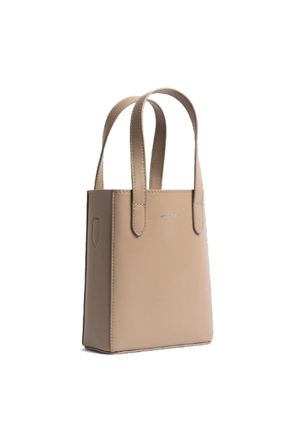 Ann Nano Cowleather Mole