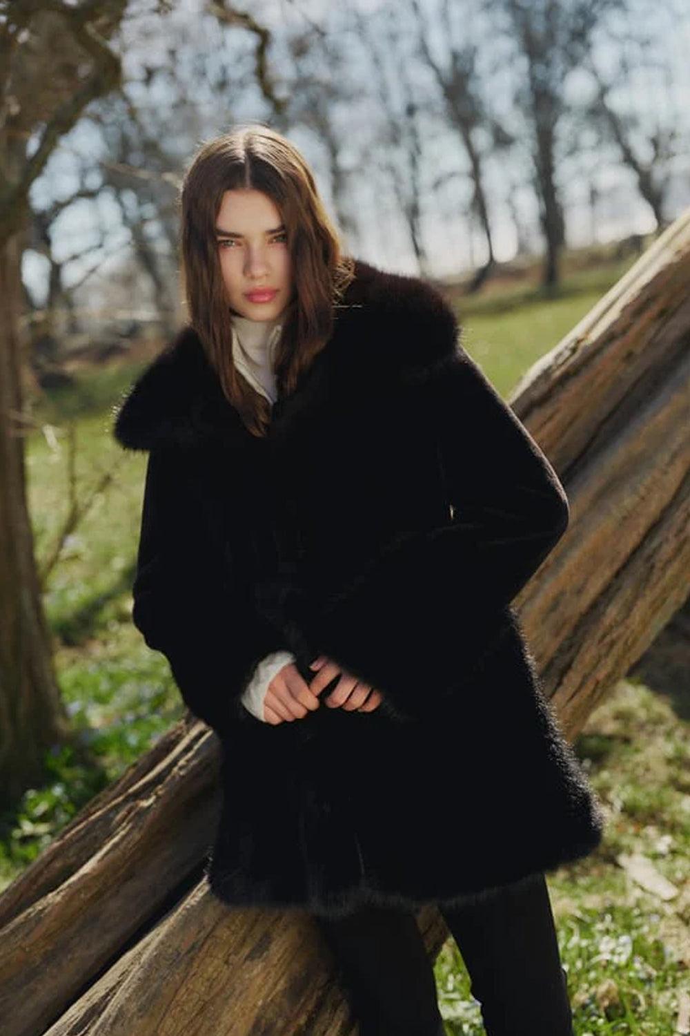 Anna Fake Fur Jacket Black
