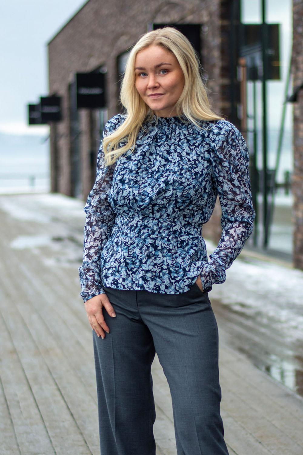 Anneli Blouse Blue Dawn Print
