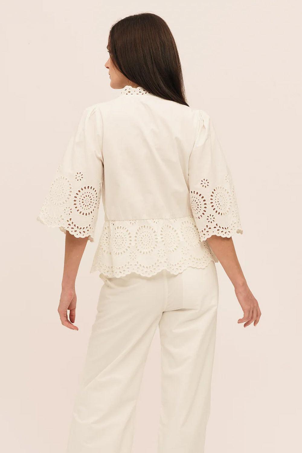 Bea V-neck Blouse Creme