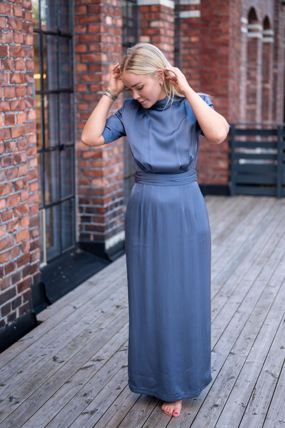 Beronia Dress Mid Blue