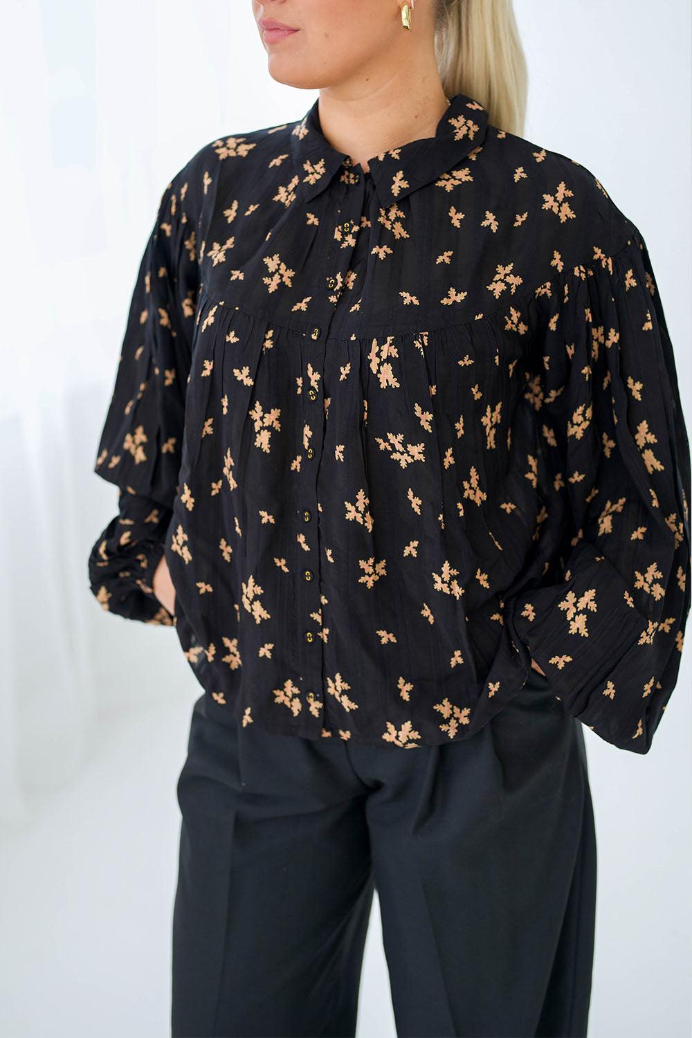 Boho blouse Leaves