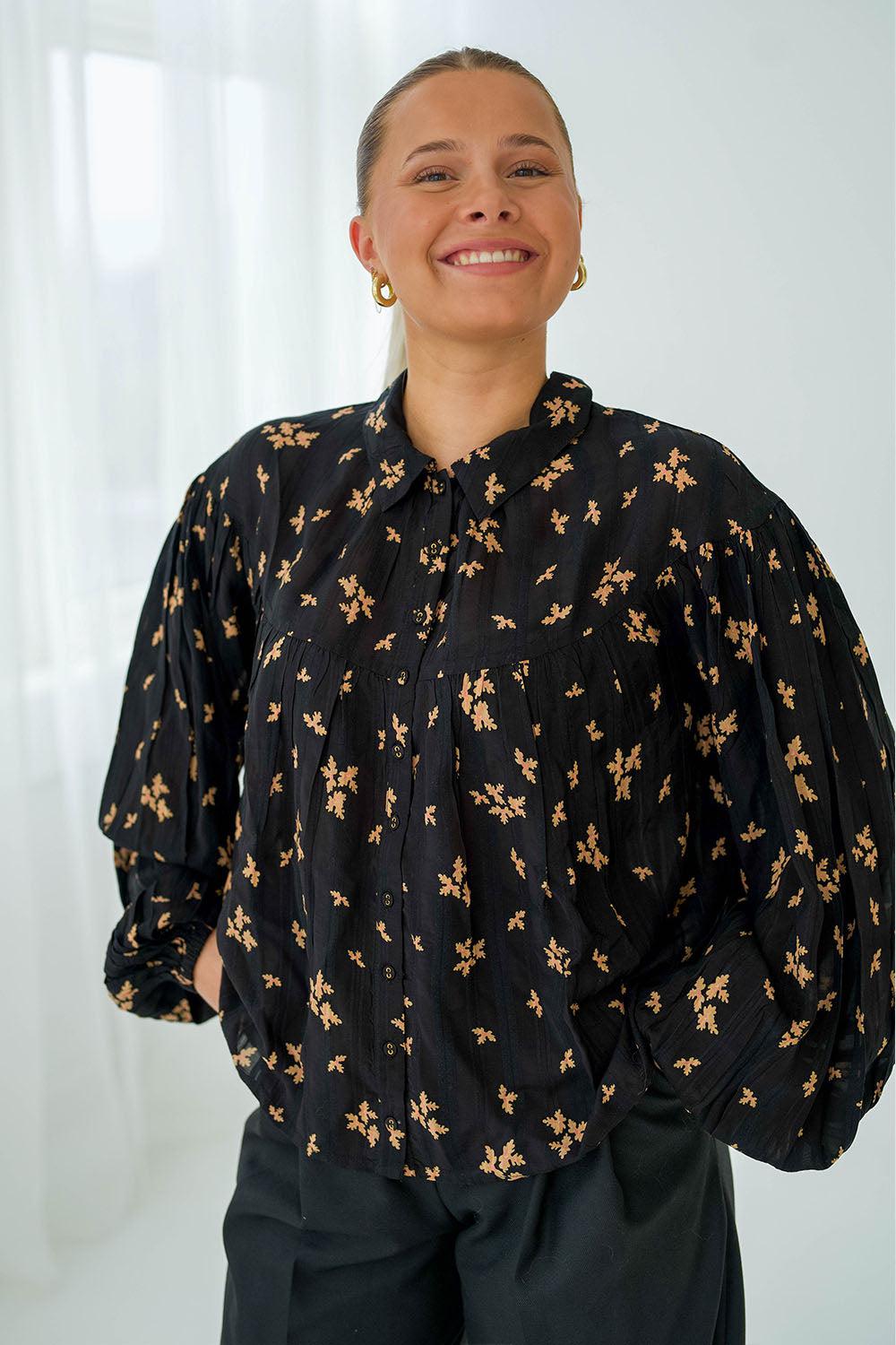 Boho blouse Leaves