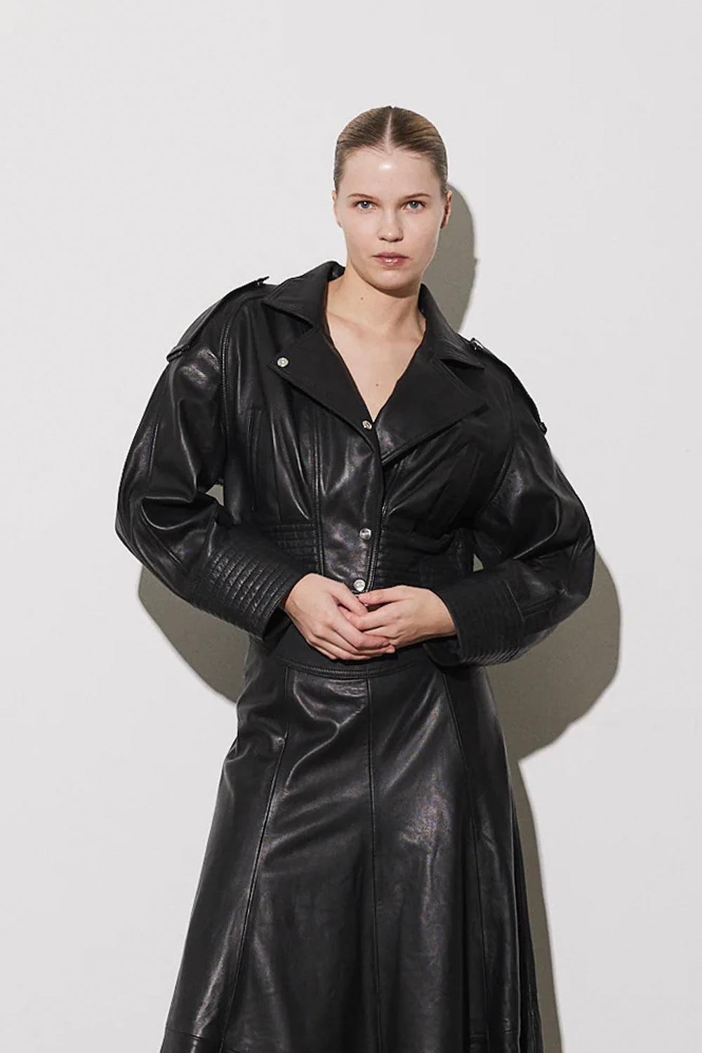 Chateau Jacket Black