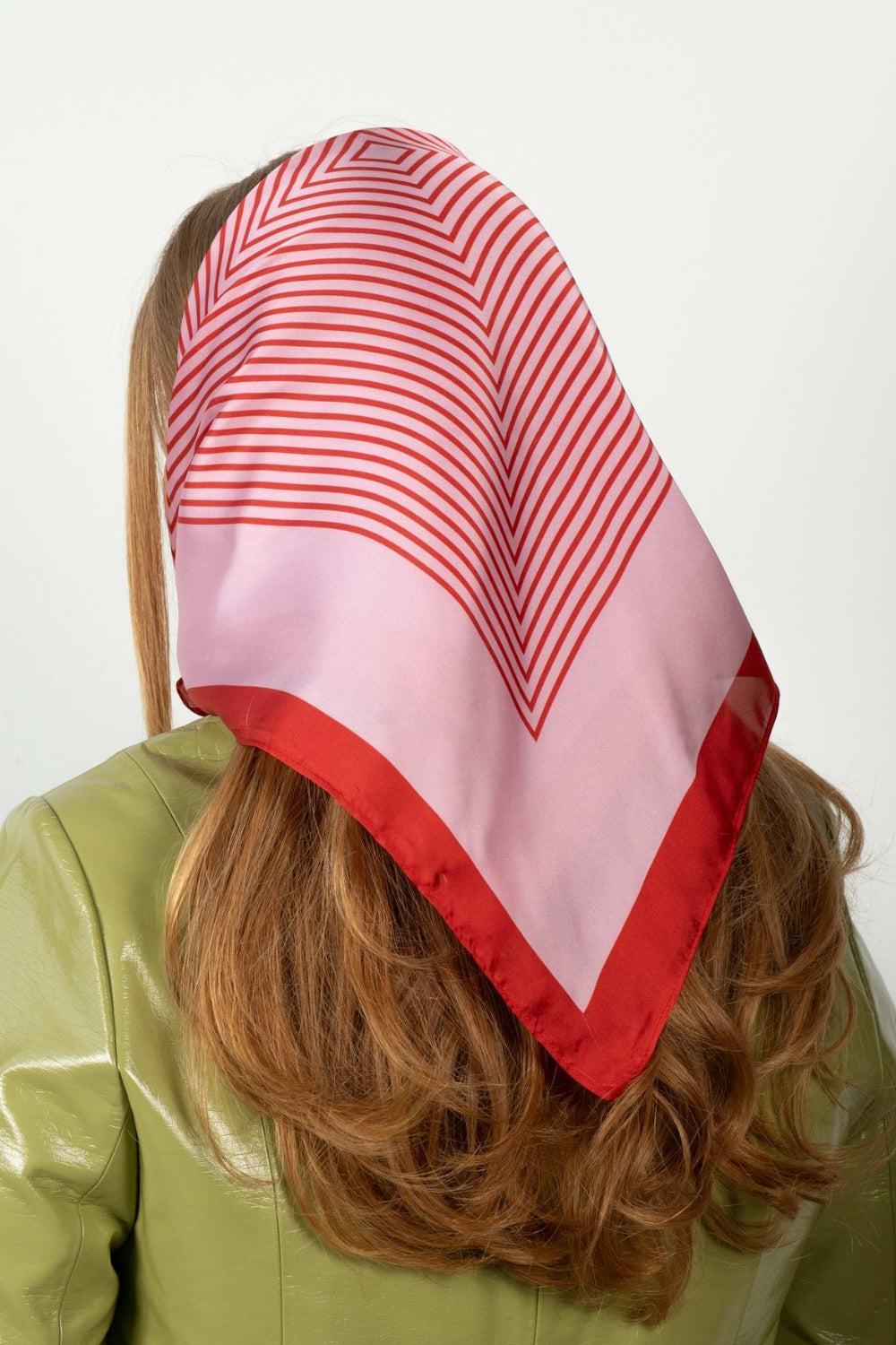 Classic Patterned Scarf Pink/Red