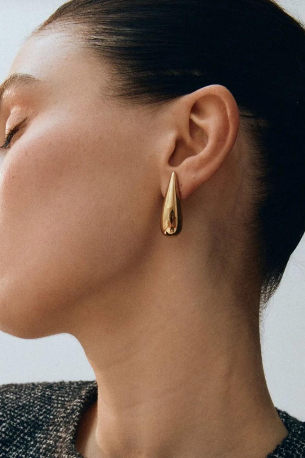 Crest Studs Gold