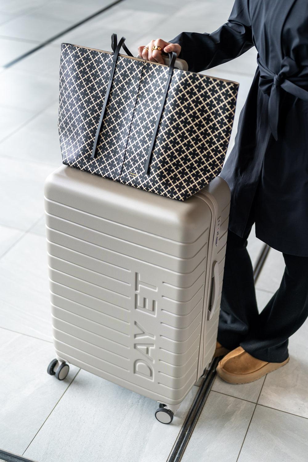 Day Tonal 28" suitcase Moon Rock