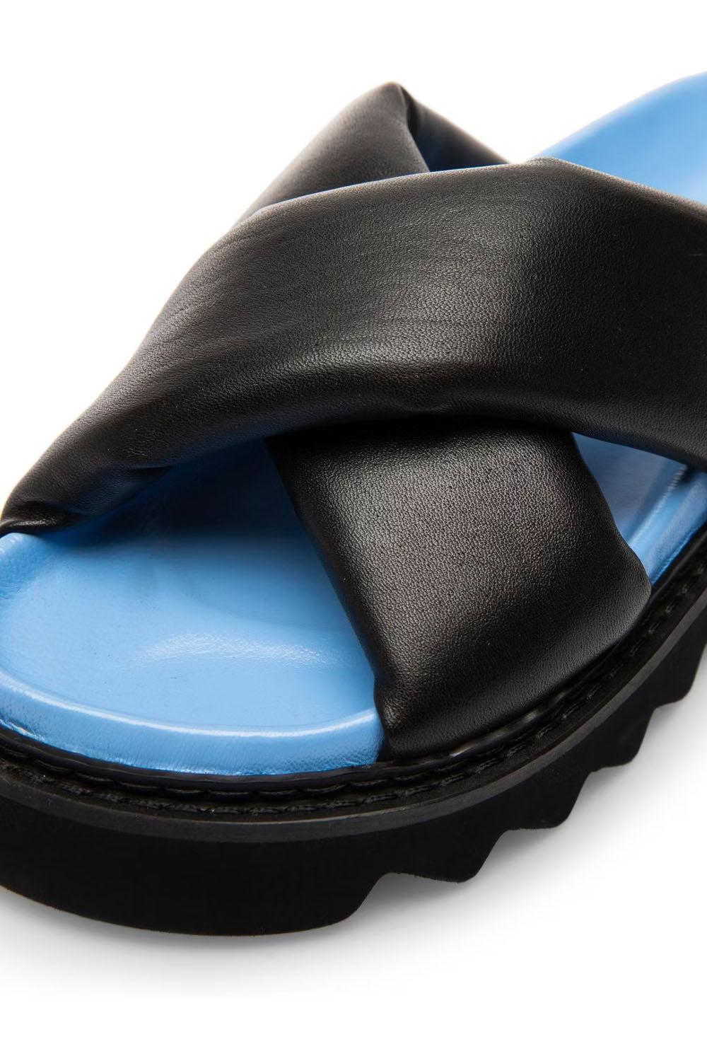 Disa-Leather-Black-2