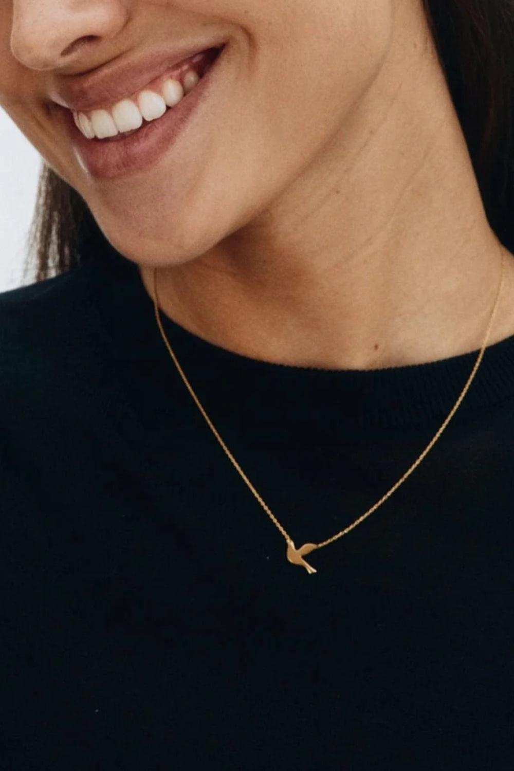 Dove Necklace Gold