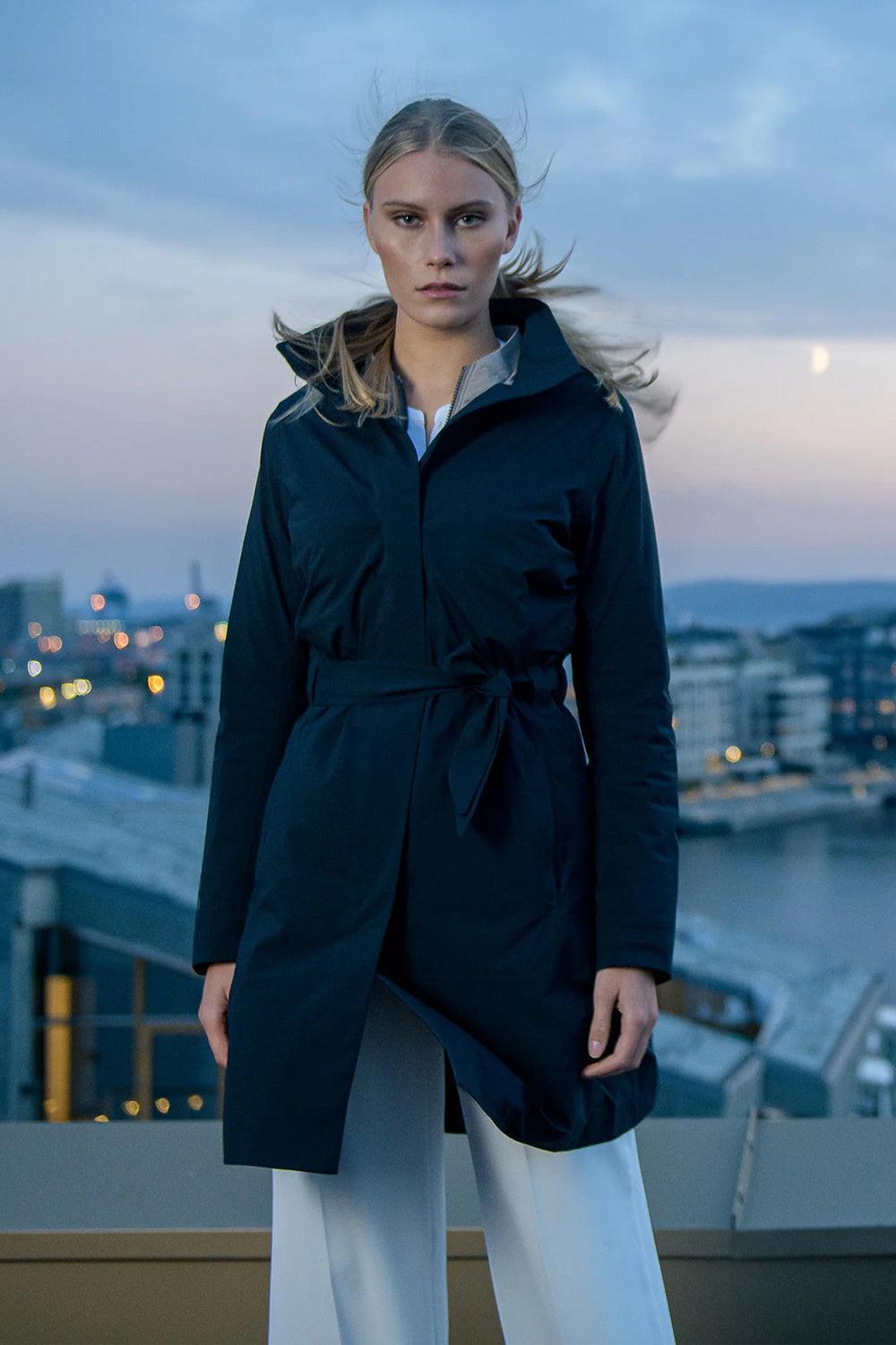 Elektra Coat Black