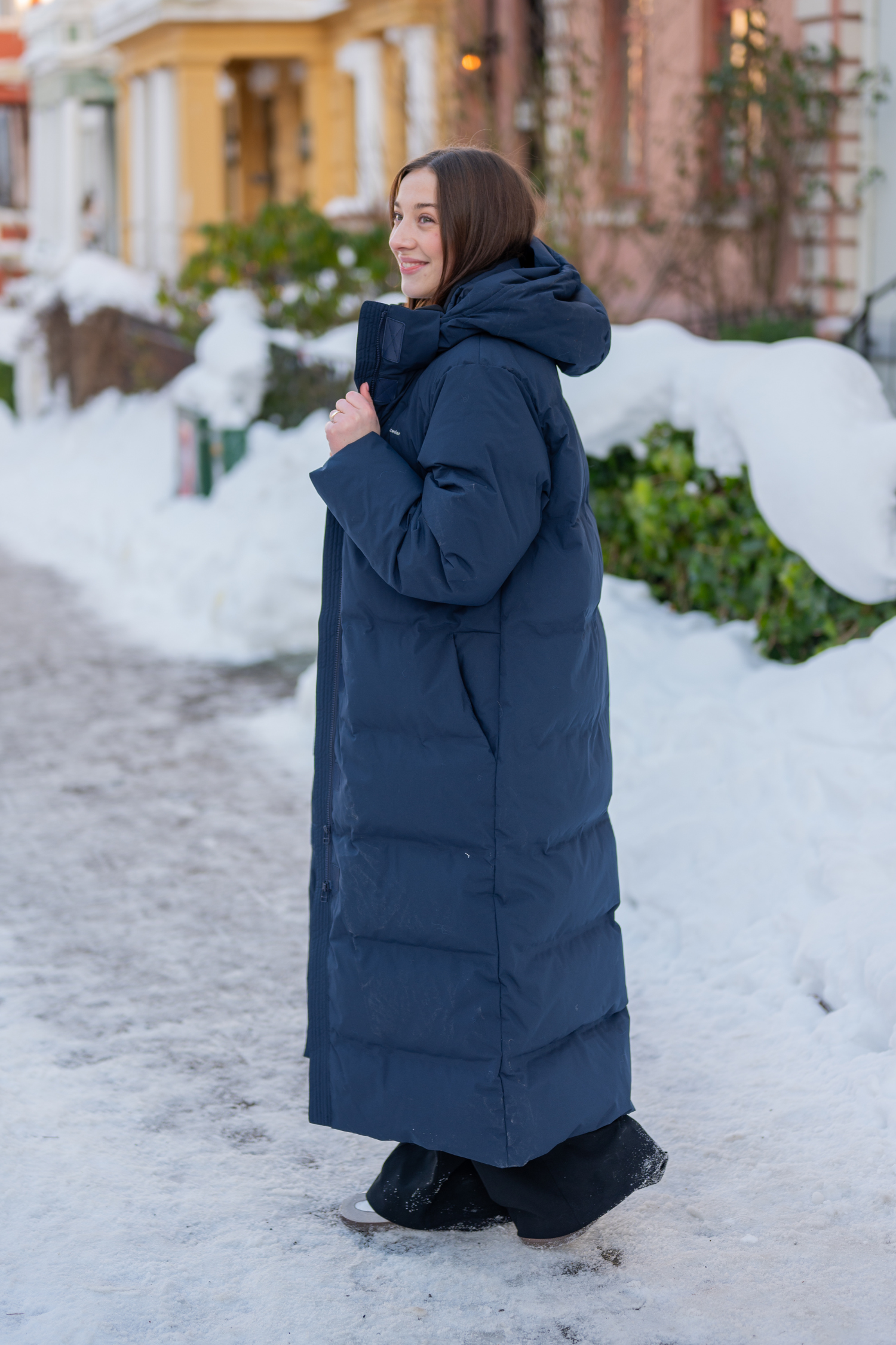Glittertind Down Jacket Dk. Navy
