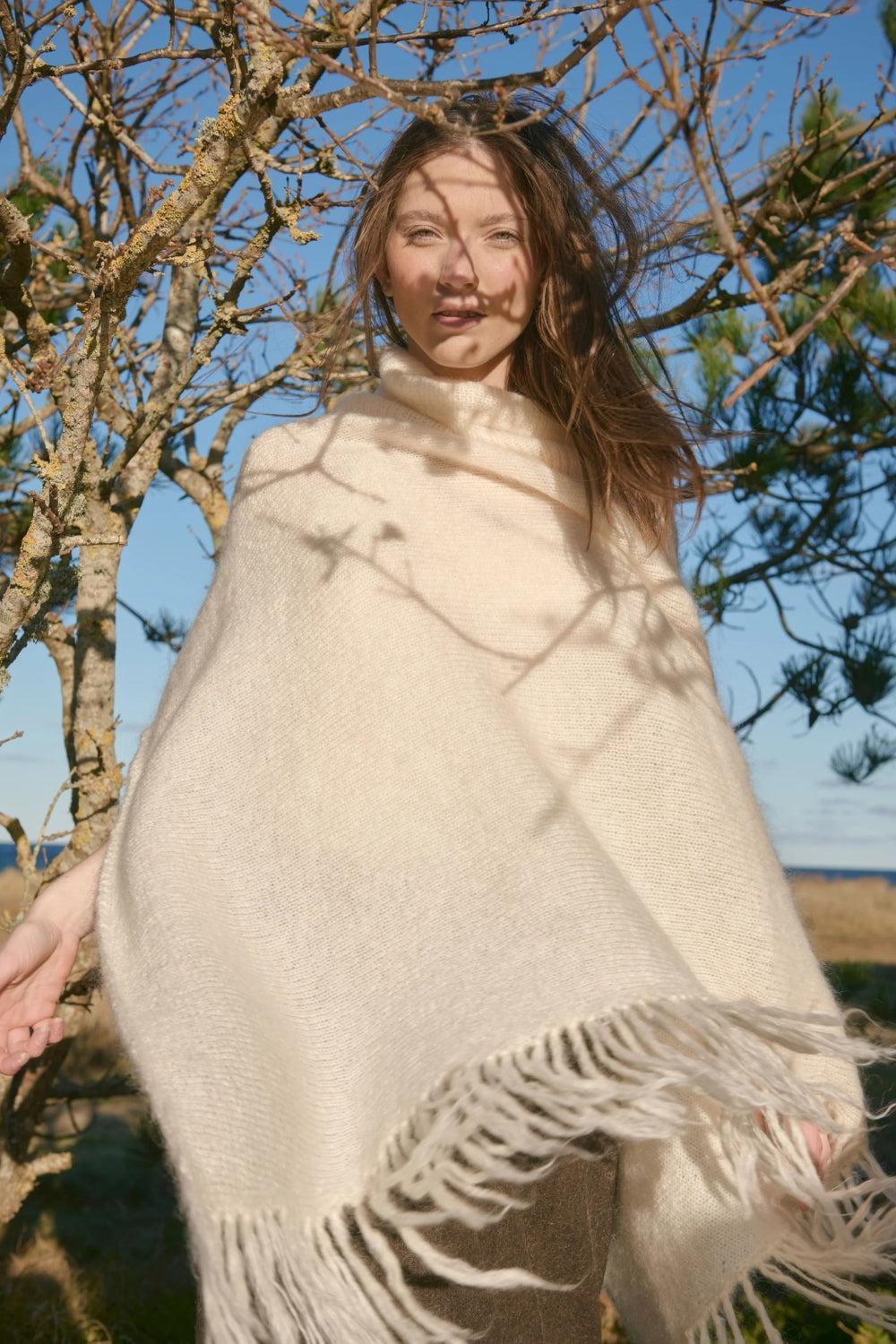 Hedy Turtleneck Cream