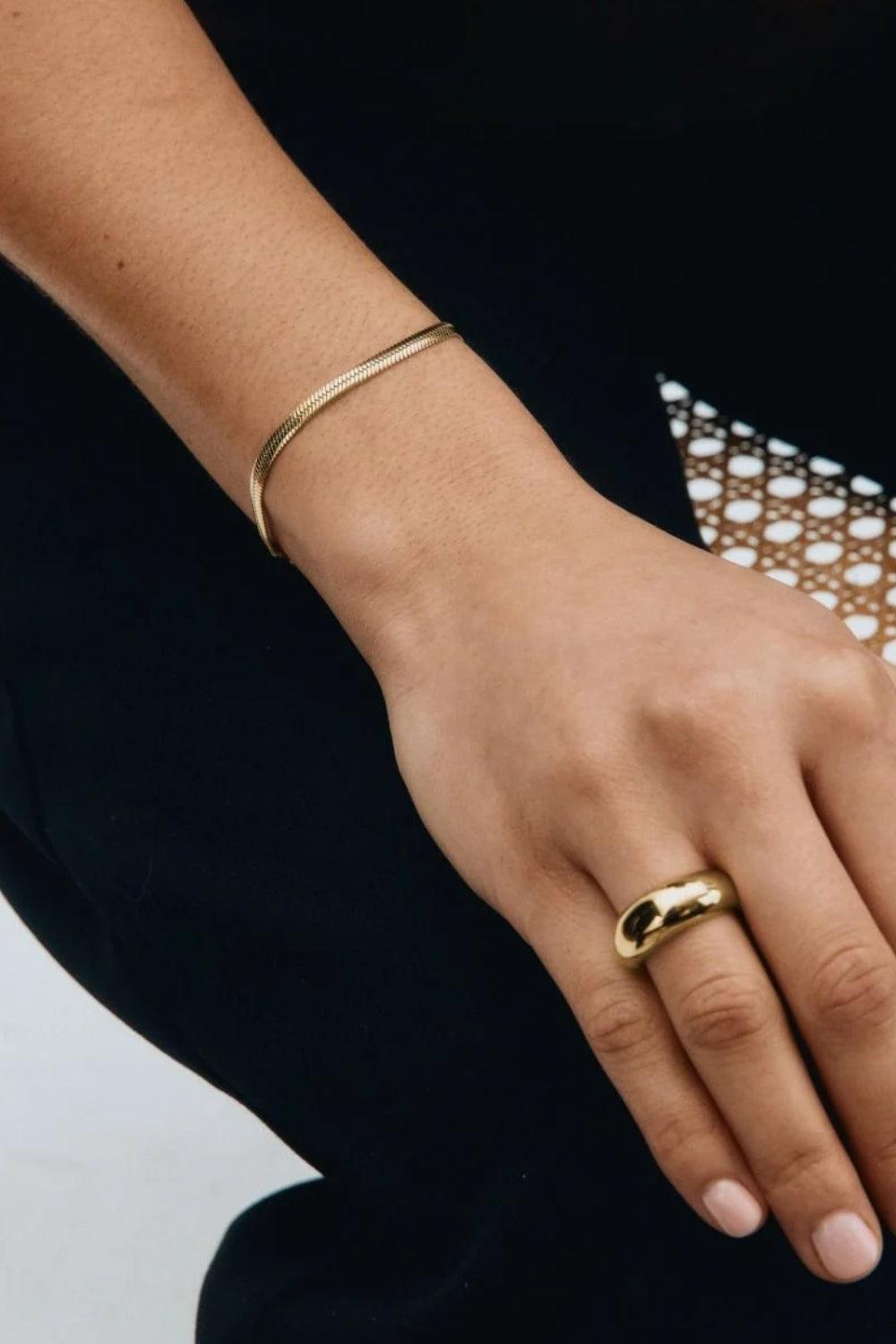 Herringbone Bracelet Gold