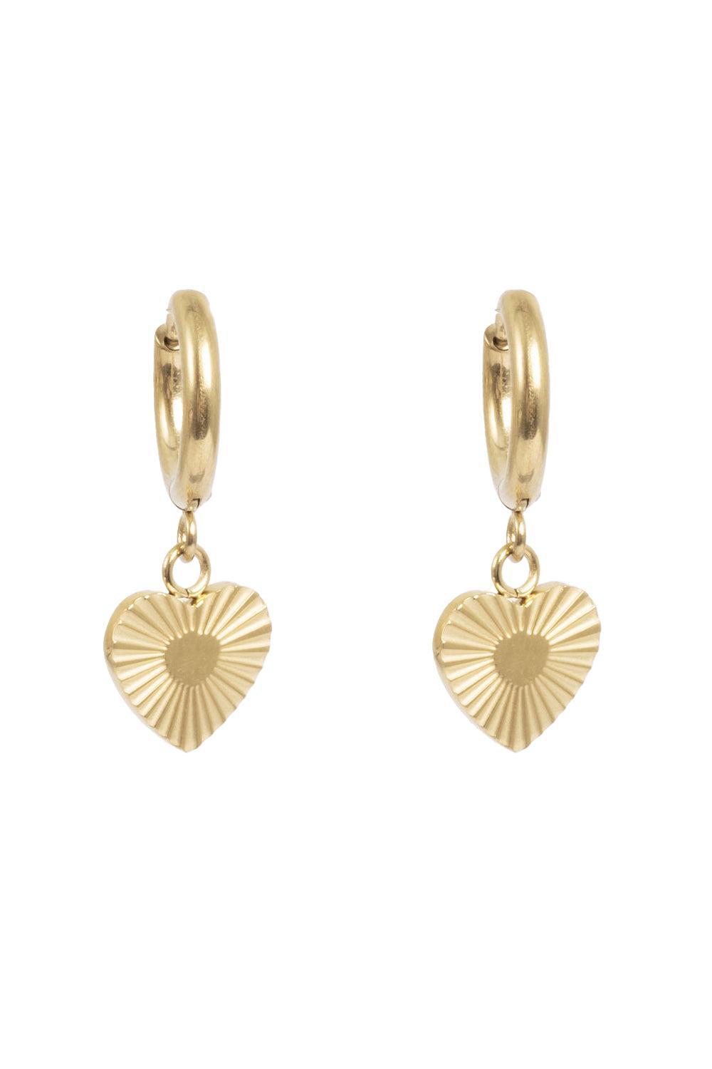 Hoop w/Sprinkling Heart