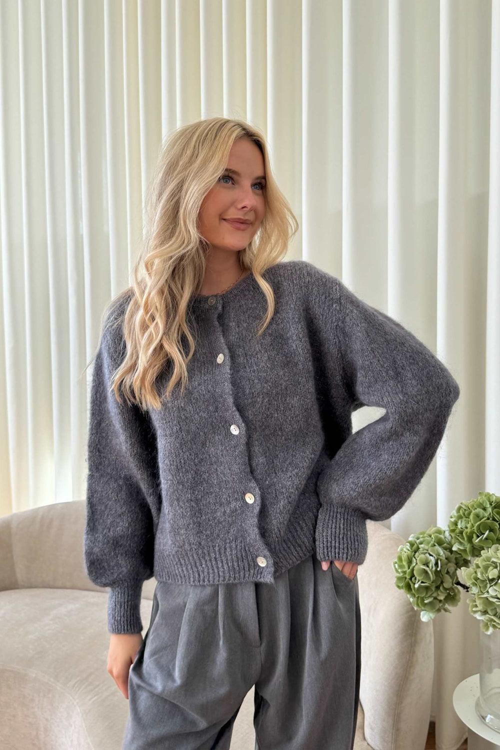 IdaIC Dk Cardigan Grey