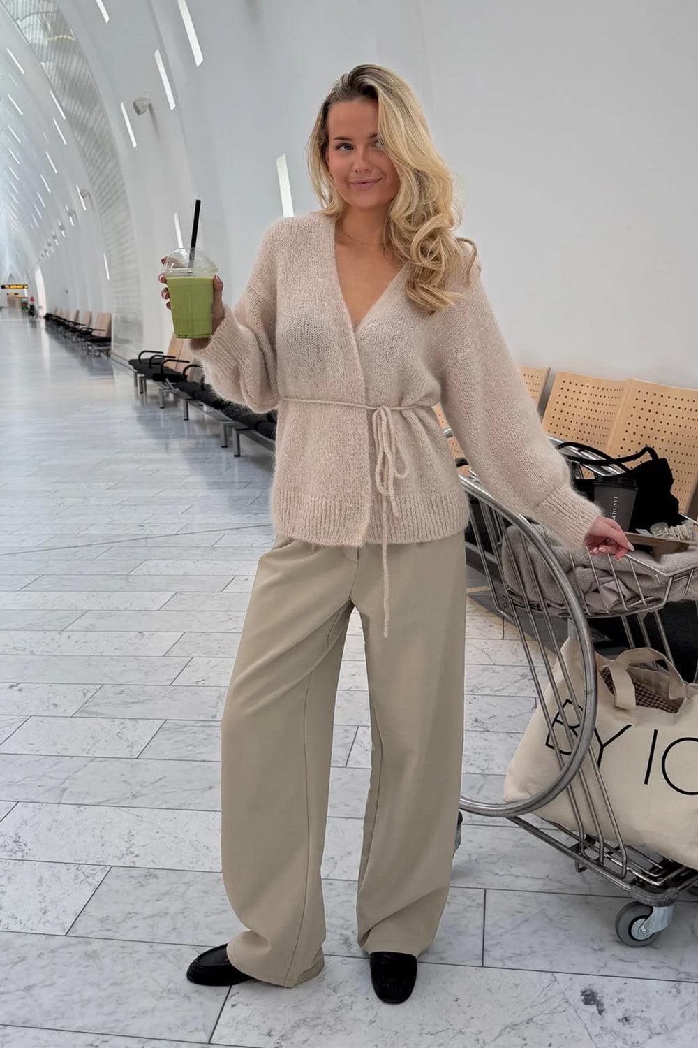 IdaIC Wrap Cardigan Beige