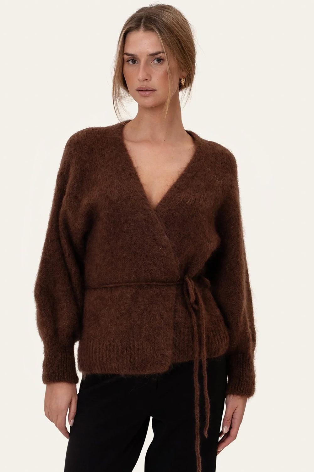 IdaIC Wrap Cardigan Dark Brown