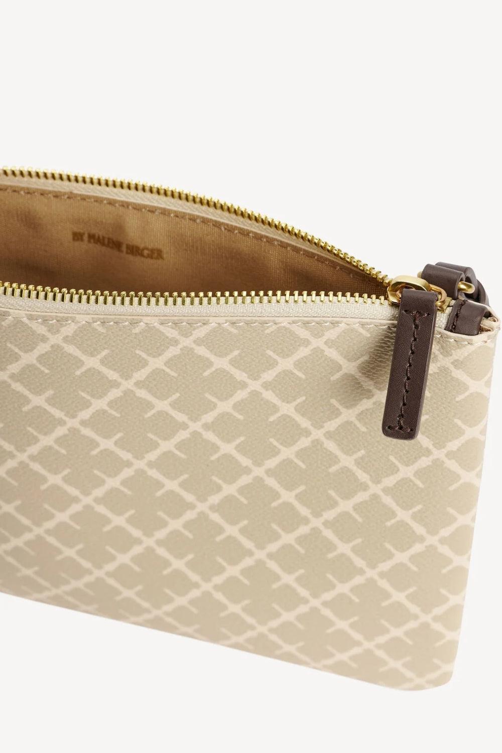 Ivy Clutch Beige
