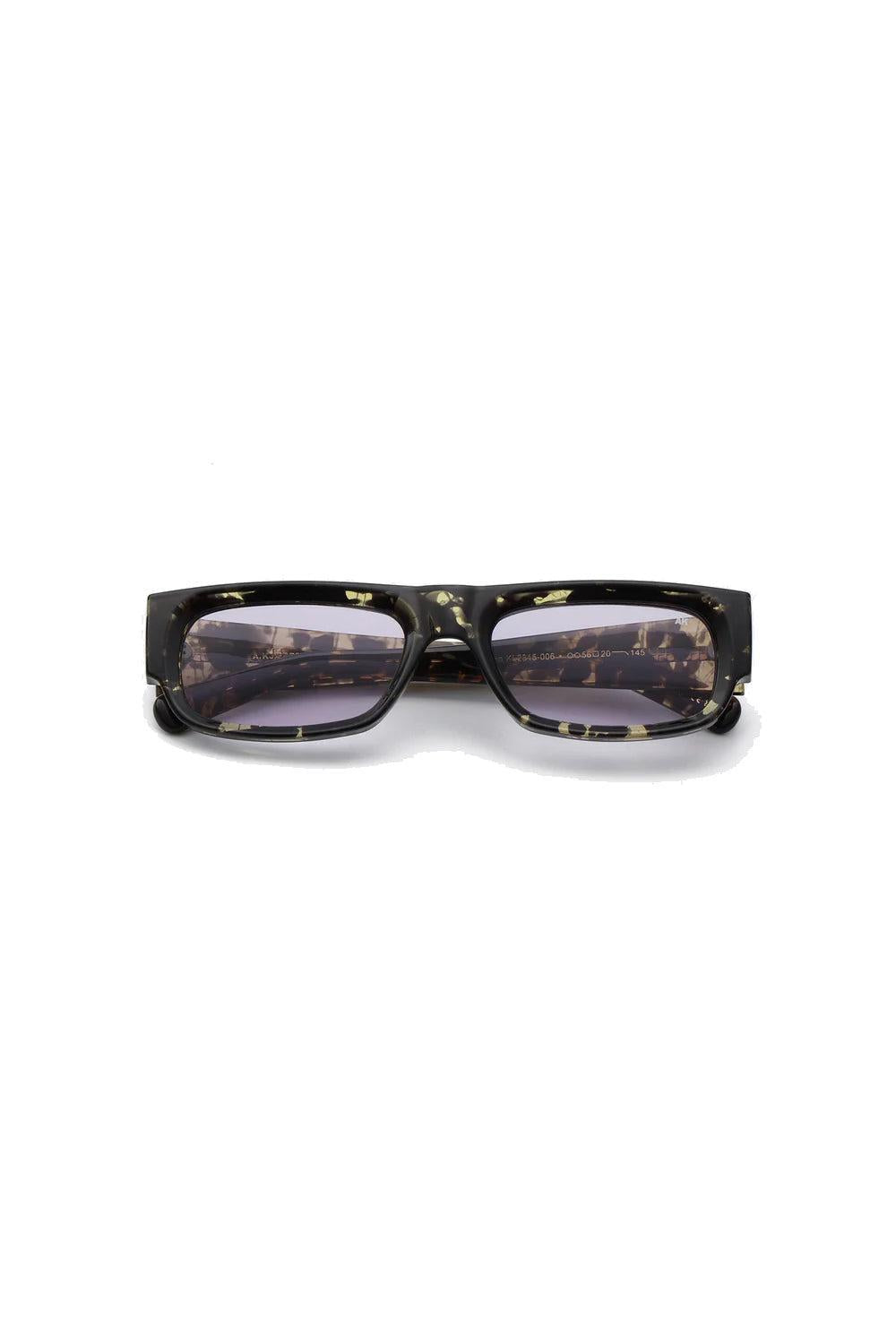 Jean Black / yellow tortois