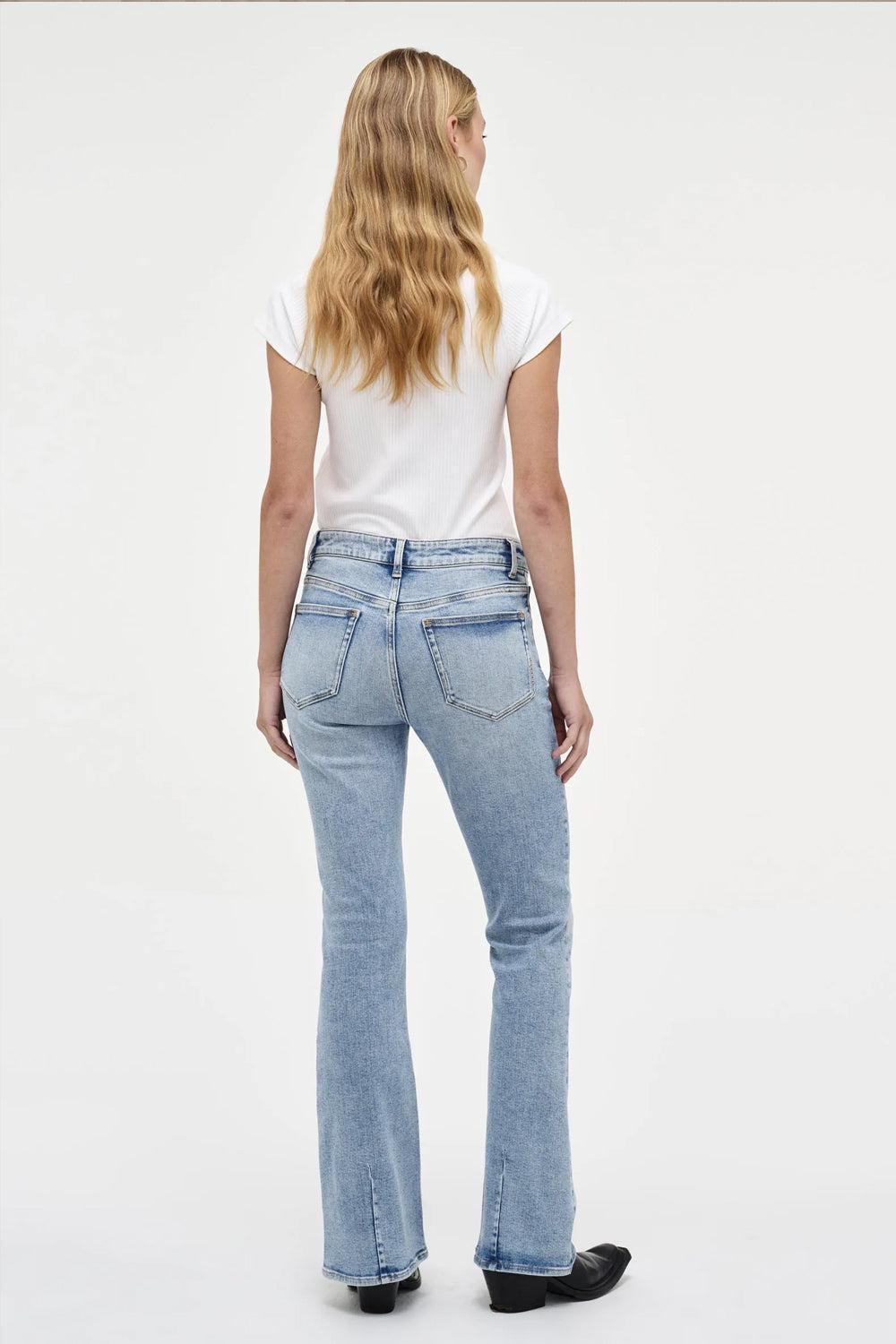 Kara boot Theory Light Vintage Indigo 34"