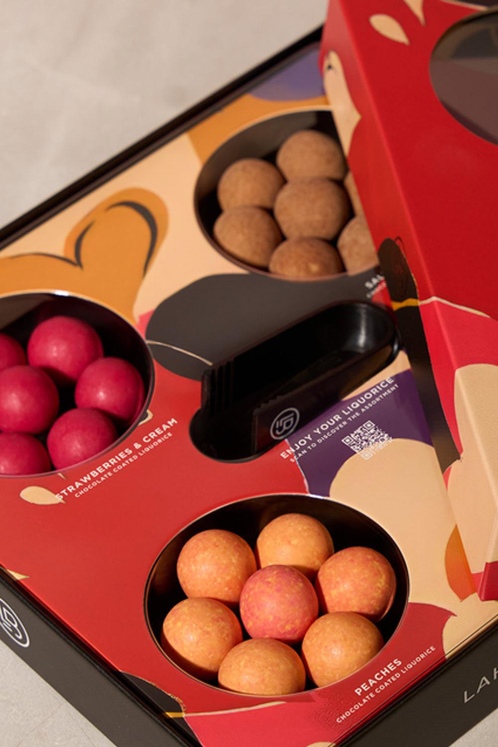 Lakrids Small Selection Box Love