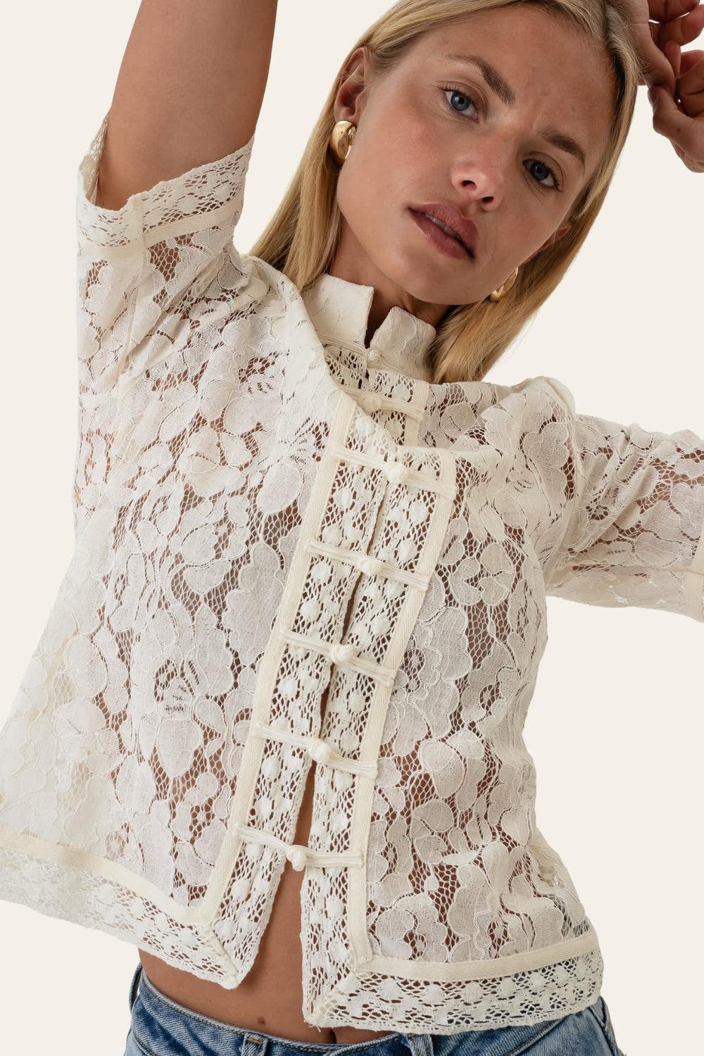 LiljaIC SS Shirt Off White Lace