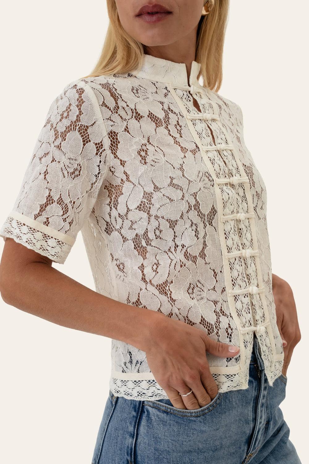LiljaIC SS Shirt Off White Lace
