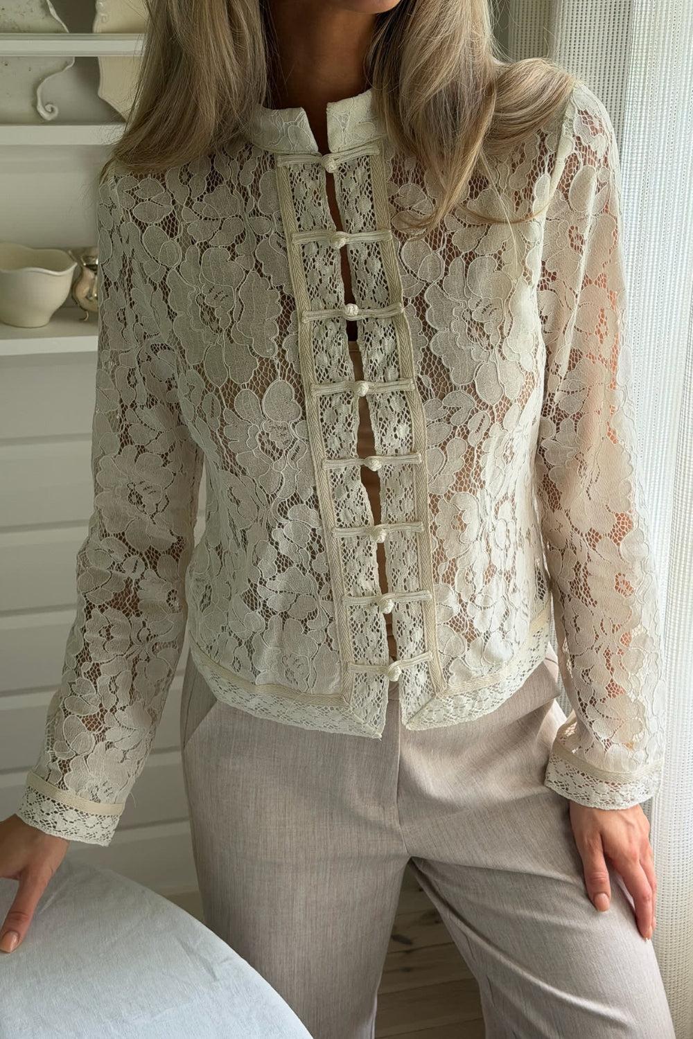 LiljaIC Shirt Off White Lace