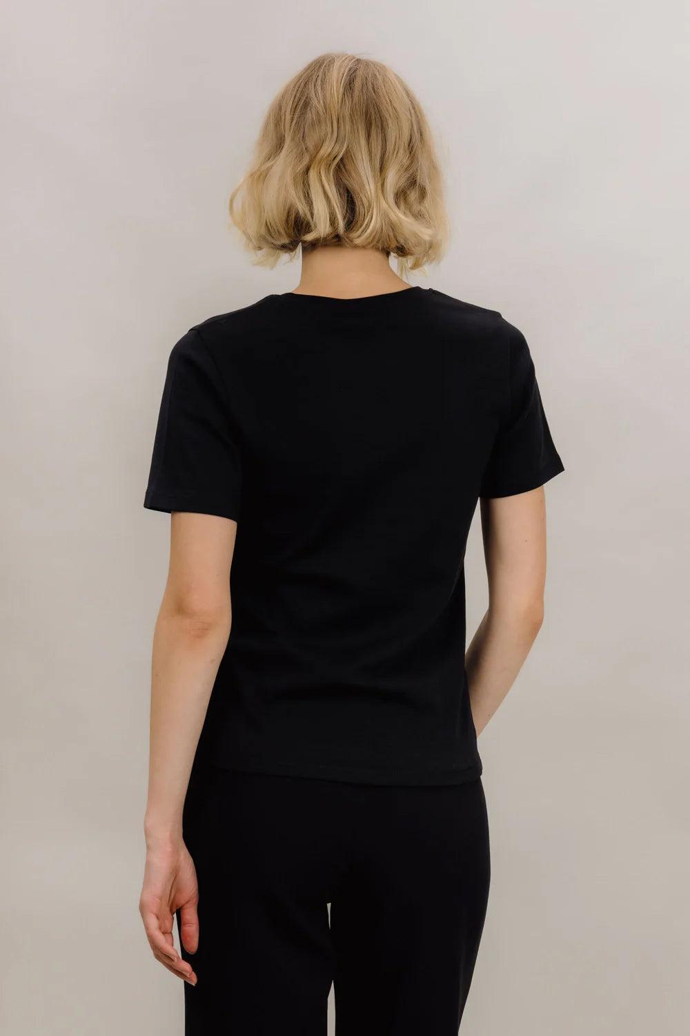 Linn Tee Black
