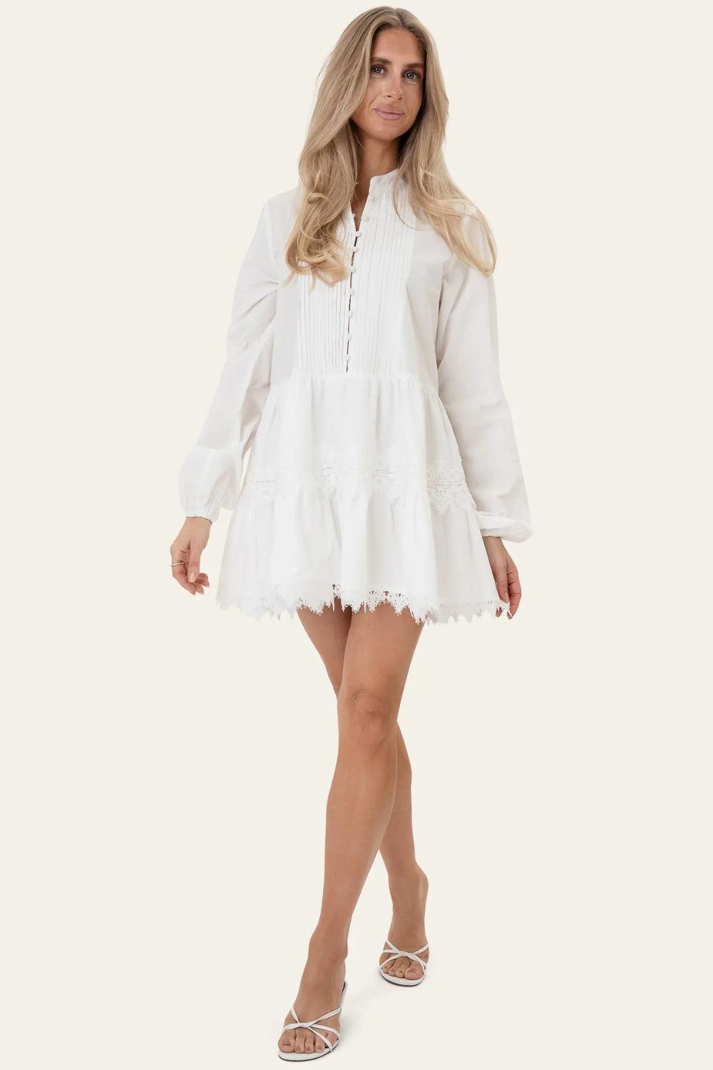 LivIc Dress White Embroidery