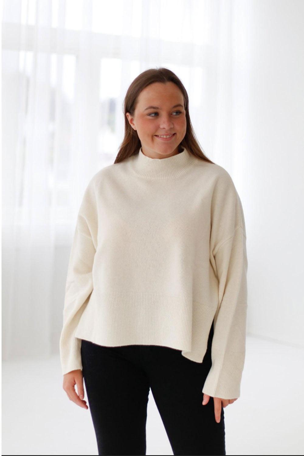 Mandy Sweater Offwhite