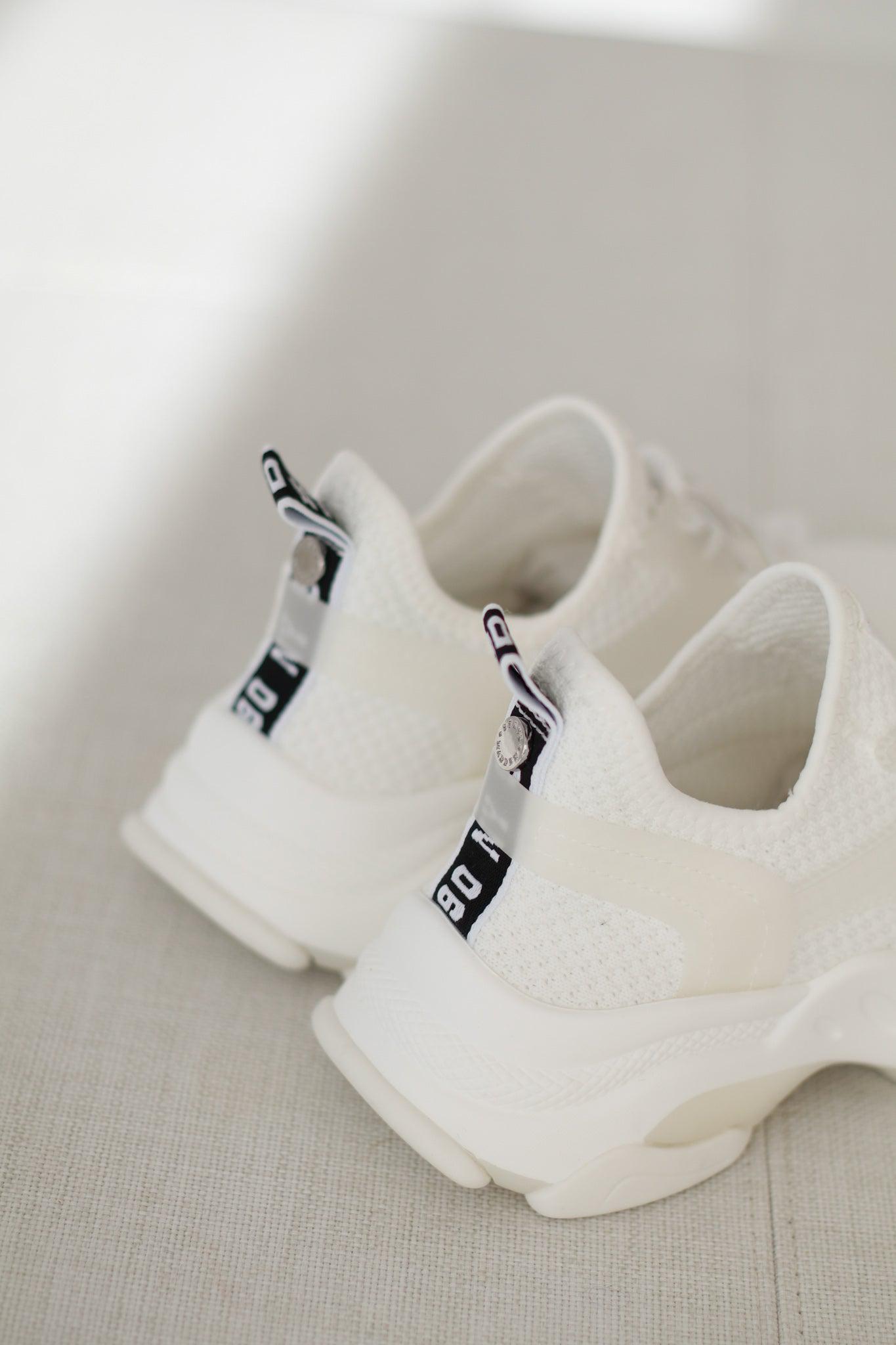Match White