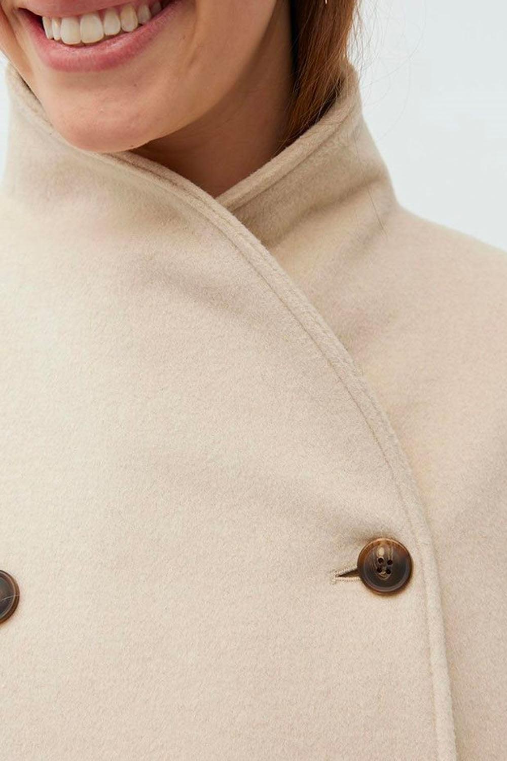 Nailja-M Coat Créme Brulée