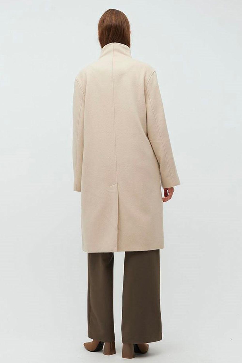 Nailja-M Coat Créme Brulée