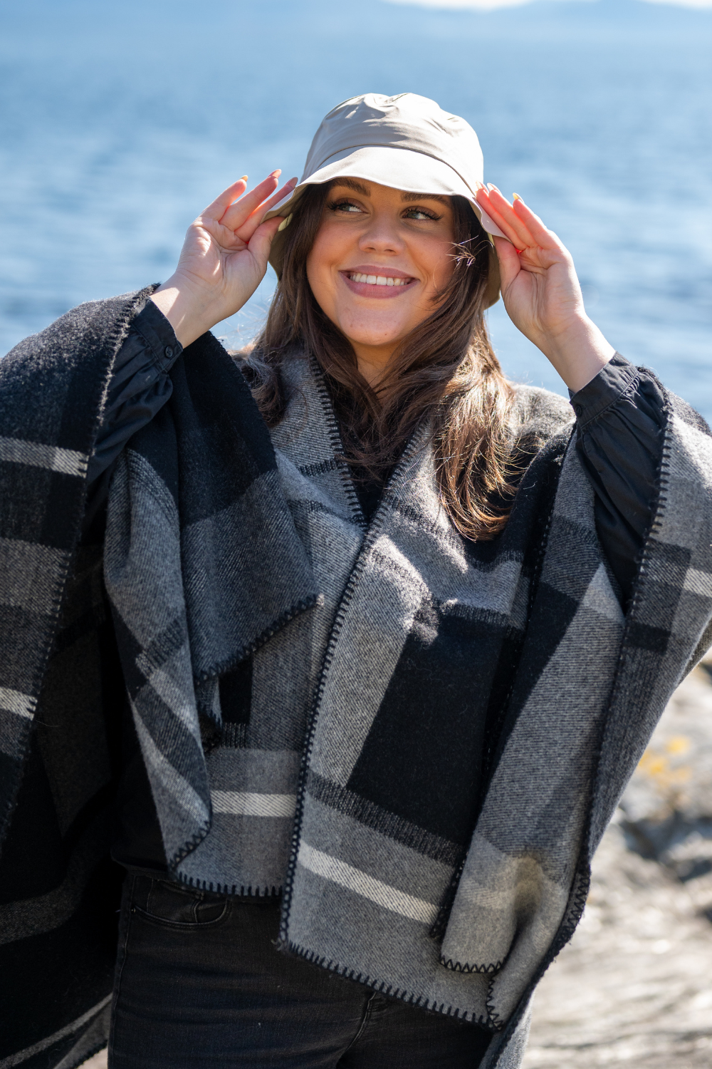 Øya Bucket Hat Beige