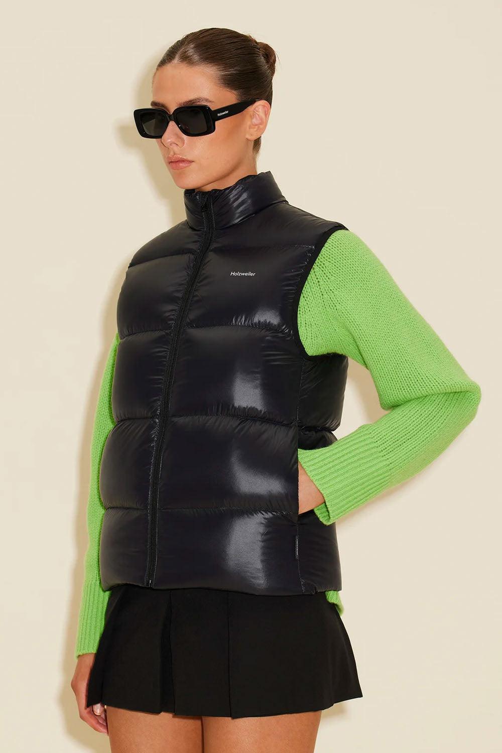 Shiny Diff Down Vest Black