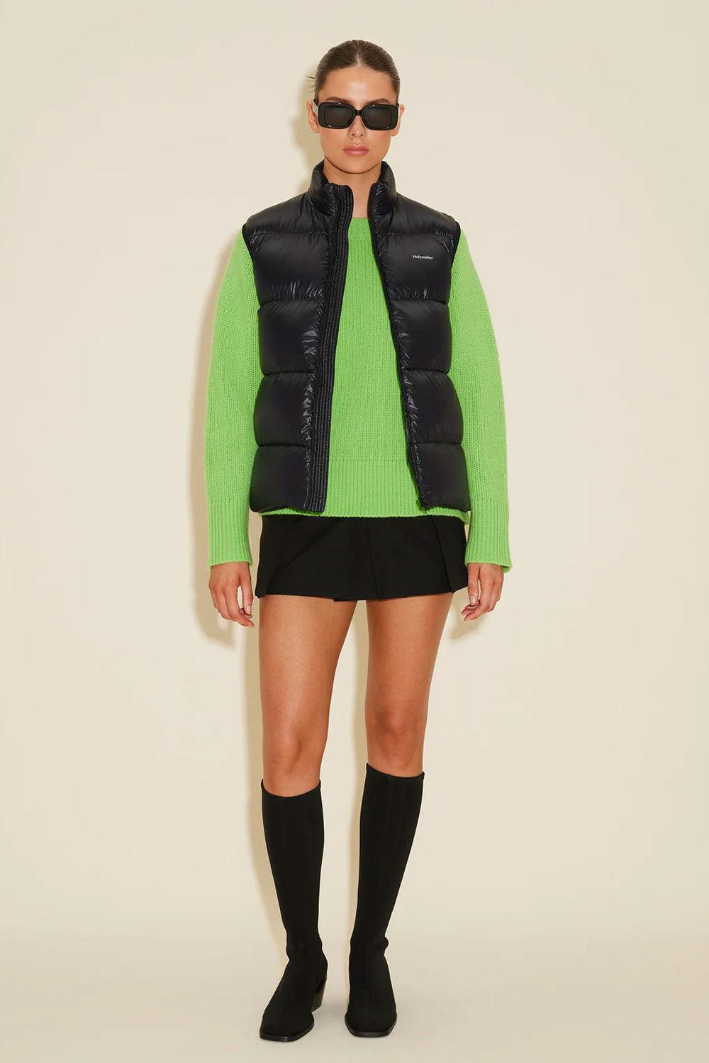 Shiny Diff Down Vest Black