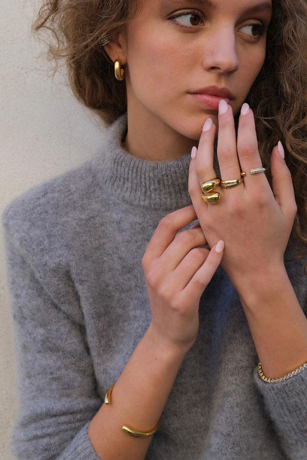 Soft Square Hoops Gold