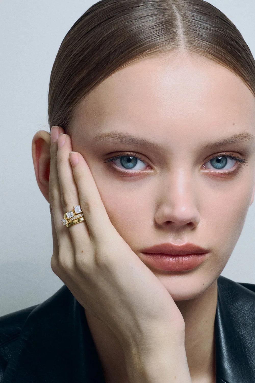 Sopra Emerald Ring Gold