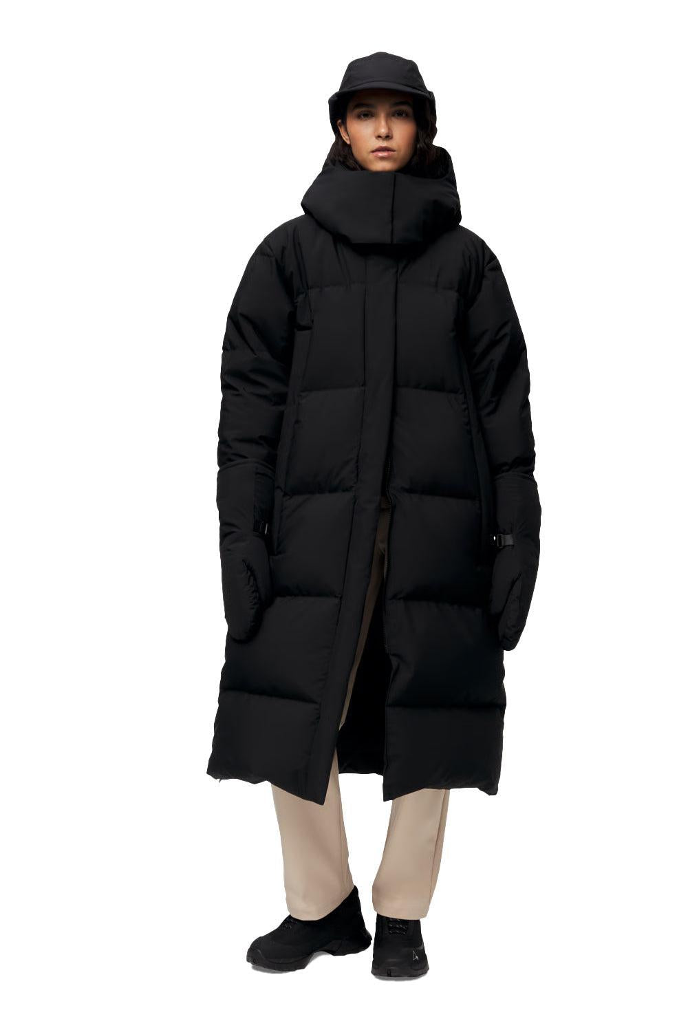 Stranda down coat black
